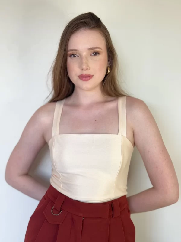 Cropped Com Detalhes De Amaração